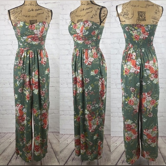 BAND OF GYPSIES | BOG Floral Green Floral Strapless Wide Leg Jumpsuit - Picture 1 of 14